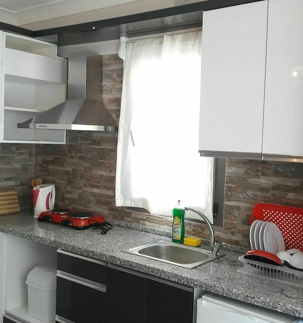 Gurleyen Apart Otel 이즈미르